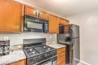Photo #3: 2509596 Listing 