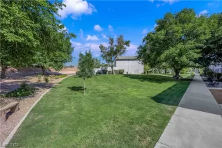 Photo #4: 2509618 Listing