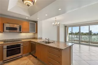 Photo #1: 2509770 Listing