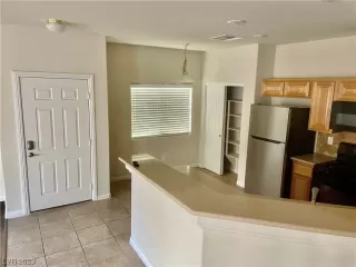 Photo #2: 2509778 Listing 
