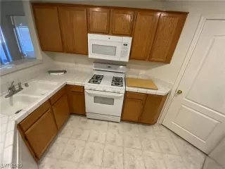 Photo #6: 2509814 Listing 