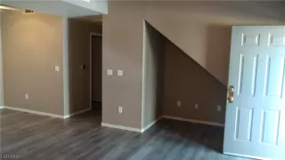 Photo #2: 2509816 Listing 