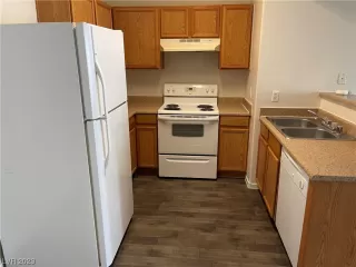 Photo #3: 2509819 Listing 