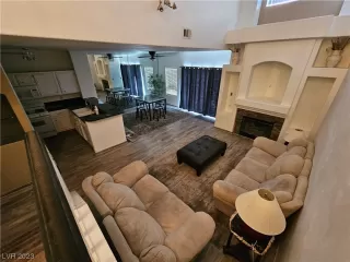 Photo #1: 2509820 Listing