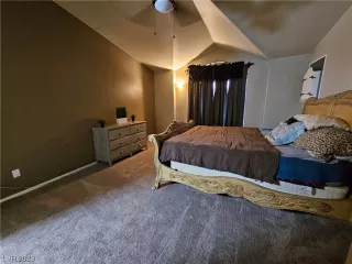 Photo #3: 2509820 Listing