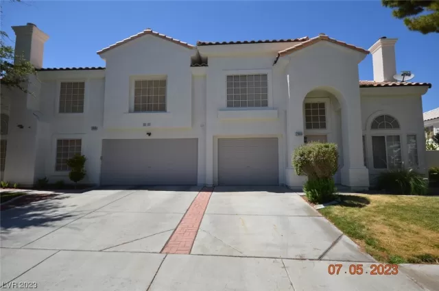 MLS: 2509841 Condo For Sale