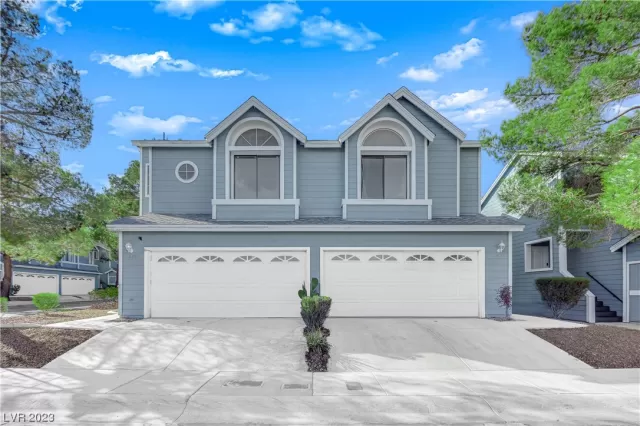 MLS: 2509893 Condo For Sale