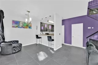 Photo #6: 2509893 Listing 