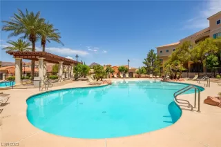 Photo #6: 2509894 Listing 