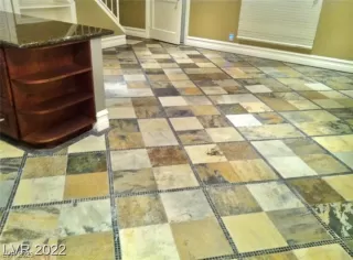 Photo #2: 2509907 Listing 