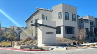 Photo #1: 2509936 Listing