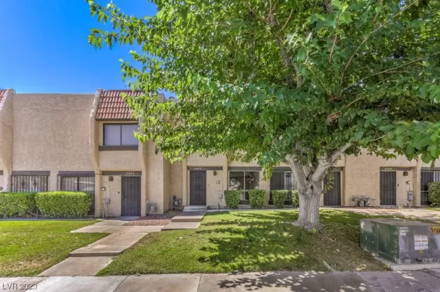 MLS: 2509967 Condo For Sale