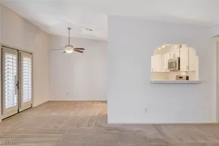 Photo #6: 2509995 Listing 