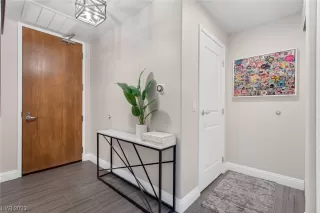 Photo #3: 2510024 Listing 