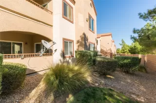 Photo #3: 2510082 Listing 