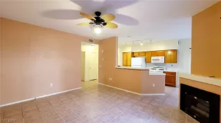 Photo #2: 2510104 Listing