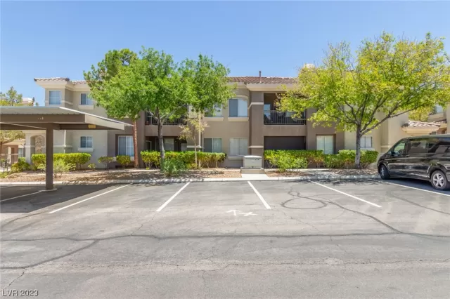 MLS: 2510108 Condo For Sale