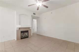 Photo #5: 2510108 Listing