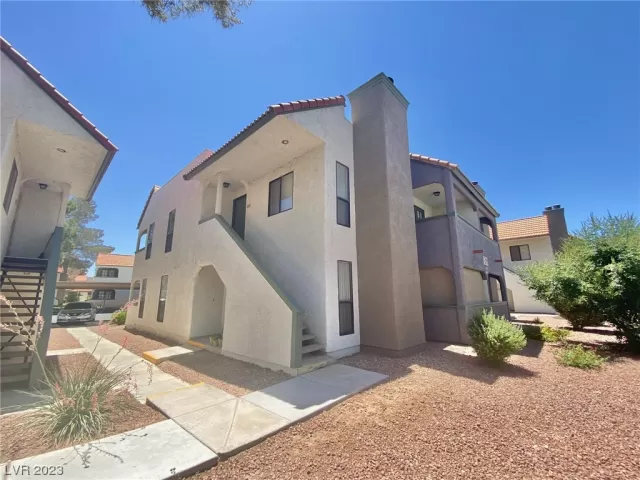 MLS: 2510117 Condo For Sale