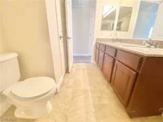 Photo #1: 2510117 Listing 