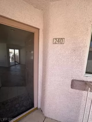 Photo #5: 2510160 Listing 