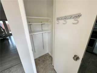 Photo #6: 2510185 Listing 