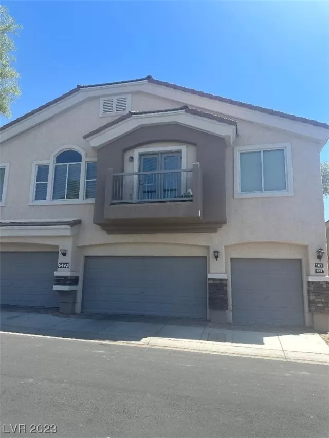 MLS: 2510202 Condo For Sale