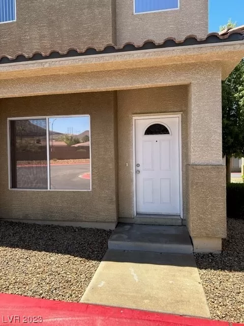 MLS: 2510209 Condo For Sale