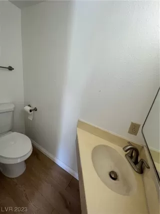 Photo #3: 2510233 Listing 