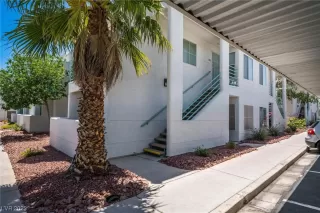 Photo #4: 2510241 Listing 