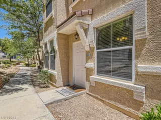 Photo #2: 2510244 Listing