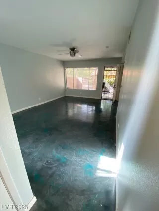 Photo #3: 2510245 Listing