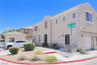 Photo #1: 2510277 Listing 