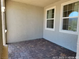 Photo #2: 2510288 Listing 