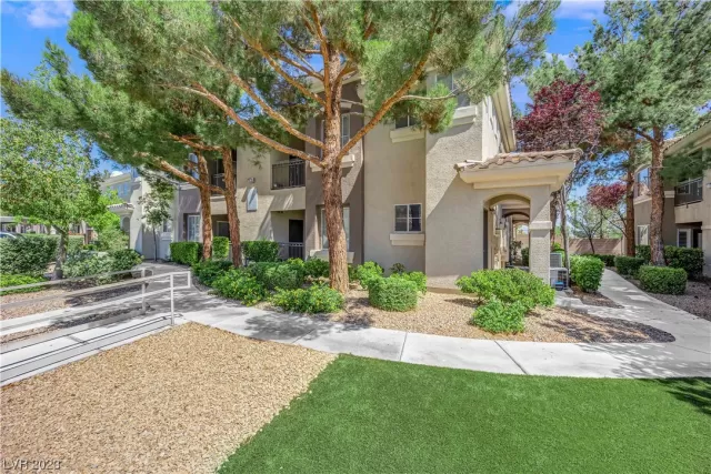 MLS: 2510306 Condo For Sale