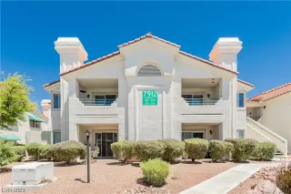 Photo #1: 2510310 Listing 