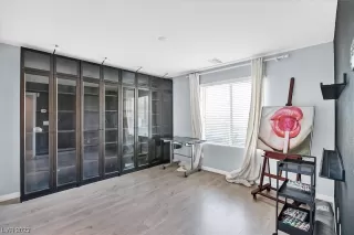 Photo #5: 2510313 Listing