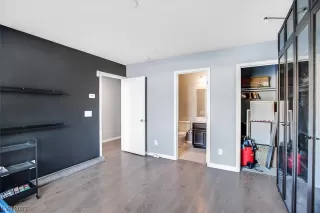 Photo #6: 2510313 Listing