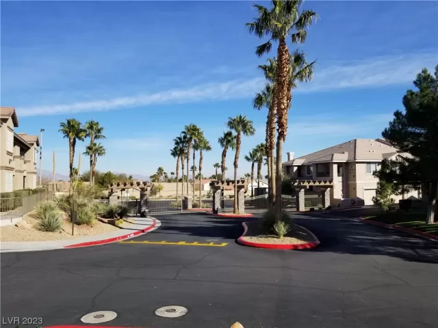 MLS: 2510356 Condo For Sale