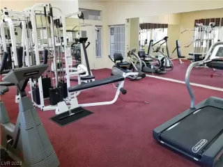 Photo #3: 2510356 Listing 