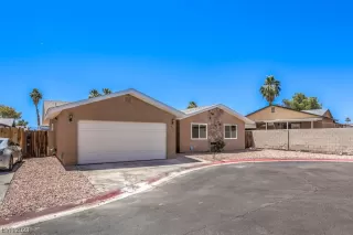 Photo #2: 2510361 Listing 