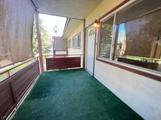 Photo #4: 2510363 Listing