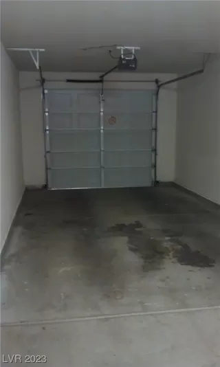 Photo #5: 2510382 Listing 