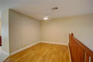 Photo #5: 2510406 Listing 