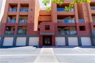 Photo #1: 2510412 Listing 