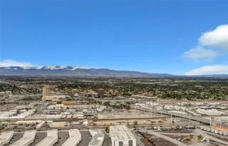 Photo #2: 2510426 Listing 