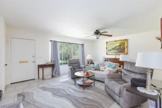 Photo #3: 2510428 Listing