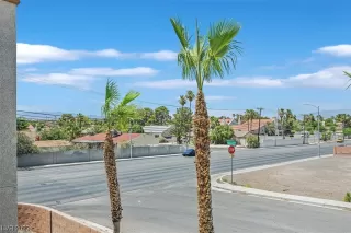 Photo #6: 2510457 Listing 