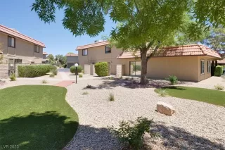 Photo #2: 2510552 Listing 