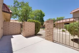 Photo #4: 2510552 Listing 